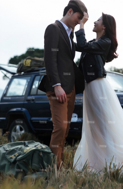 盛装在季节的路上