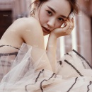 低调繁衍的诗行_深圳婚纱摄影